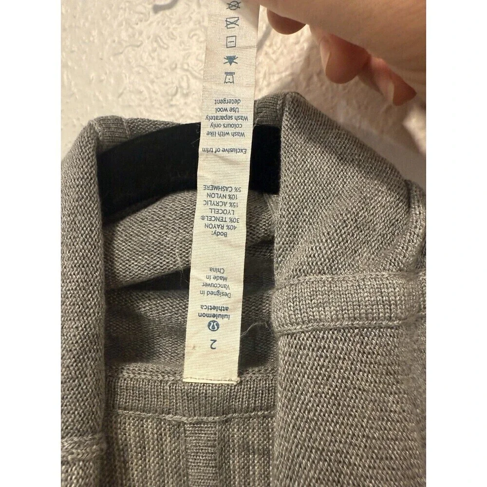 Lululemon Iconic Sweater Wrap - Heathered Grey/Heathered Light Grey Sz2